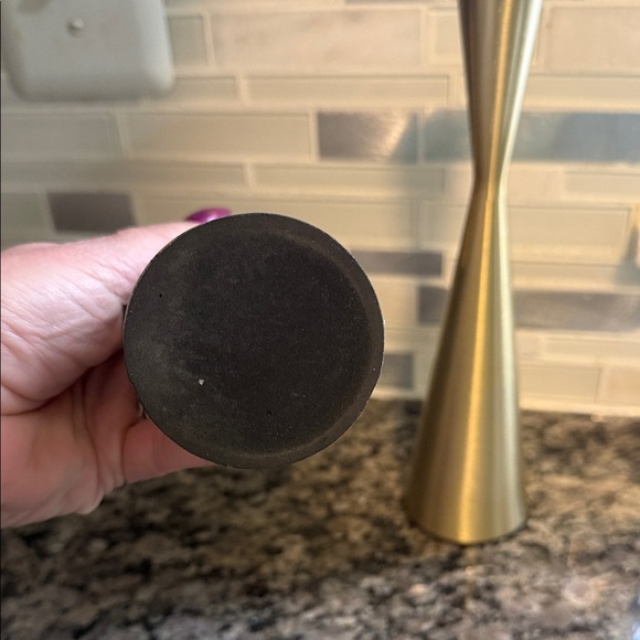 Beautiful Gold Taper Candle Holders - Picture 4 of 7